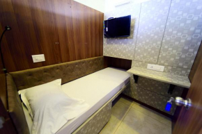 Bedspace- Capsule AC Hotel